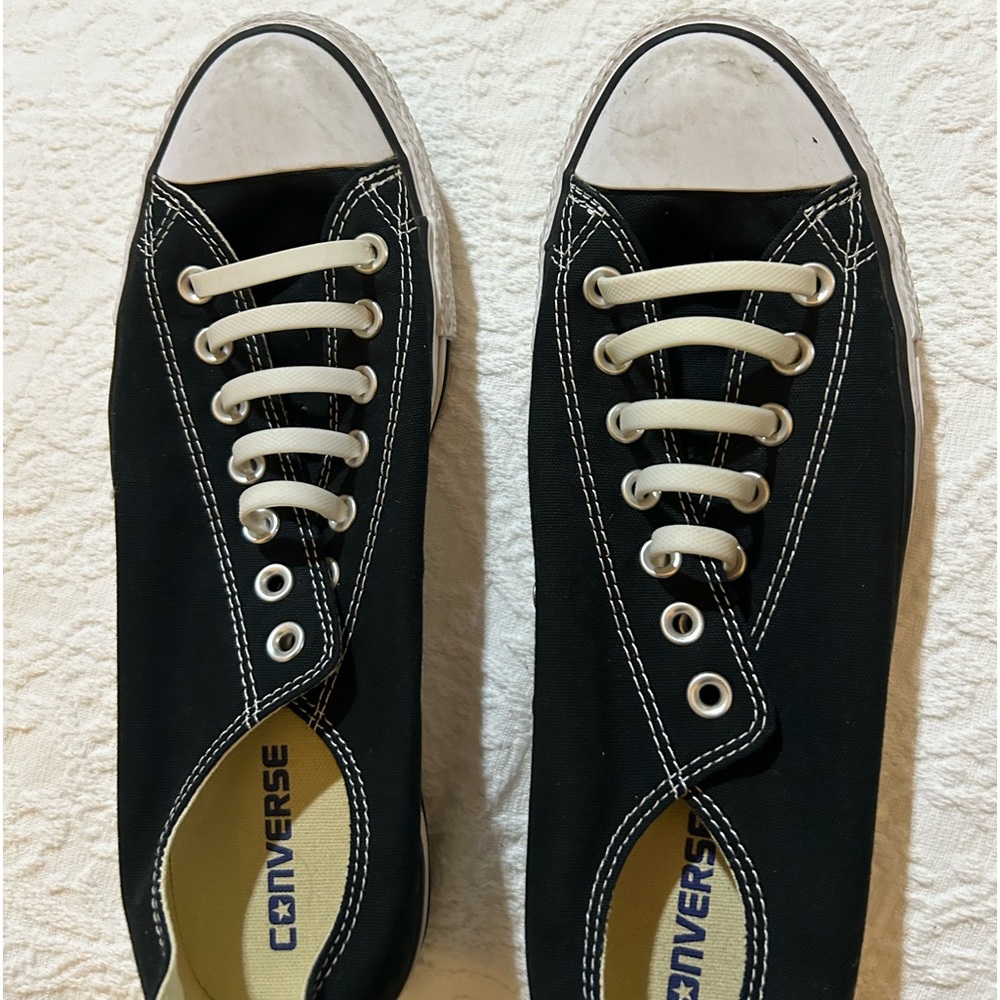 Converse Chuck Taylor all stars with rubber laces low top Men’s size 10